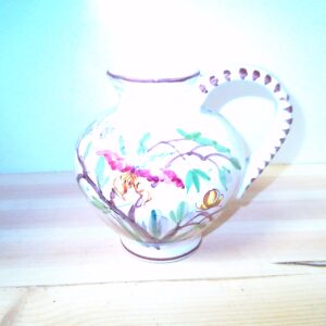 Hübsch Verzierter Kleiner Keramikkrug