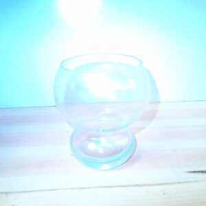 Kleines Teelicht aus Glas