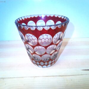 Kleine Gemusterte Glaswase