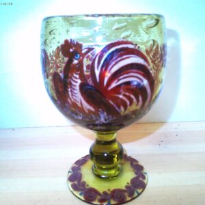 Weinkelch aus Glas gemustert