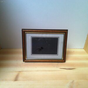 Mittlerer Bilderrahmen mit Lackierter Holzfassung