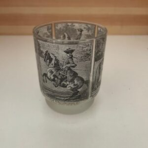 Glas mit Reitermotiven – dekoratives Trinkglas mit historischen Illustrationen