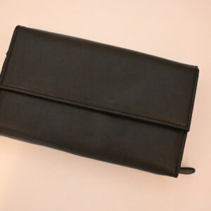 Fabiani Geldbörse in Schwarz – Viel Stauraum & zeitloses Design