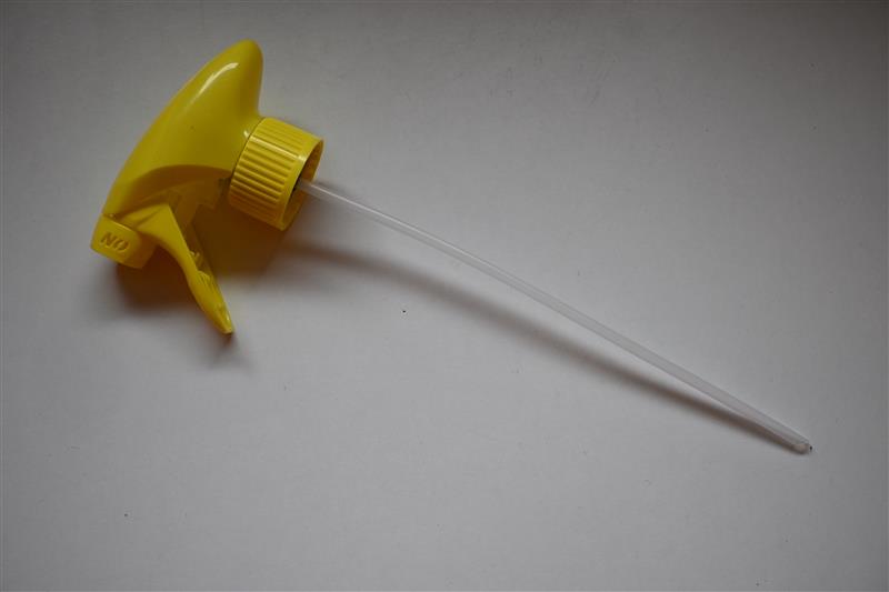 Formades Sensitive Flächendesinfektion 500 ml – alkoholfrei mit Sprühkopf – Bild 3