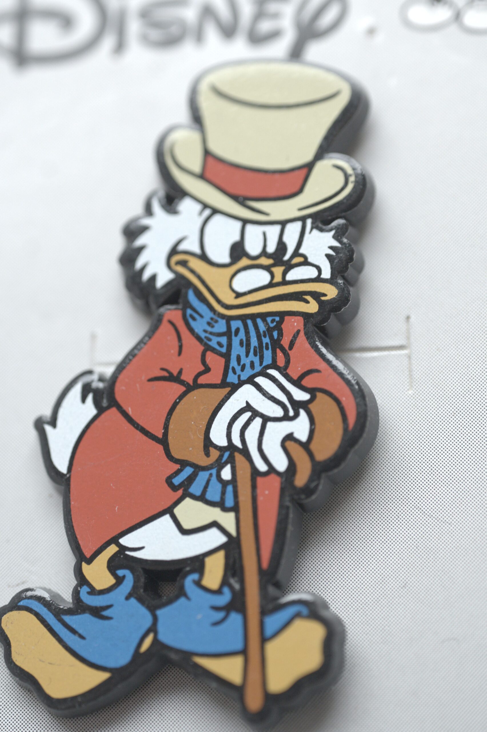 Disney Dagobert Duck Brosche – Klassische Sammler-Anstecknadel – Bild 2