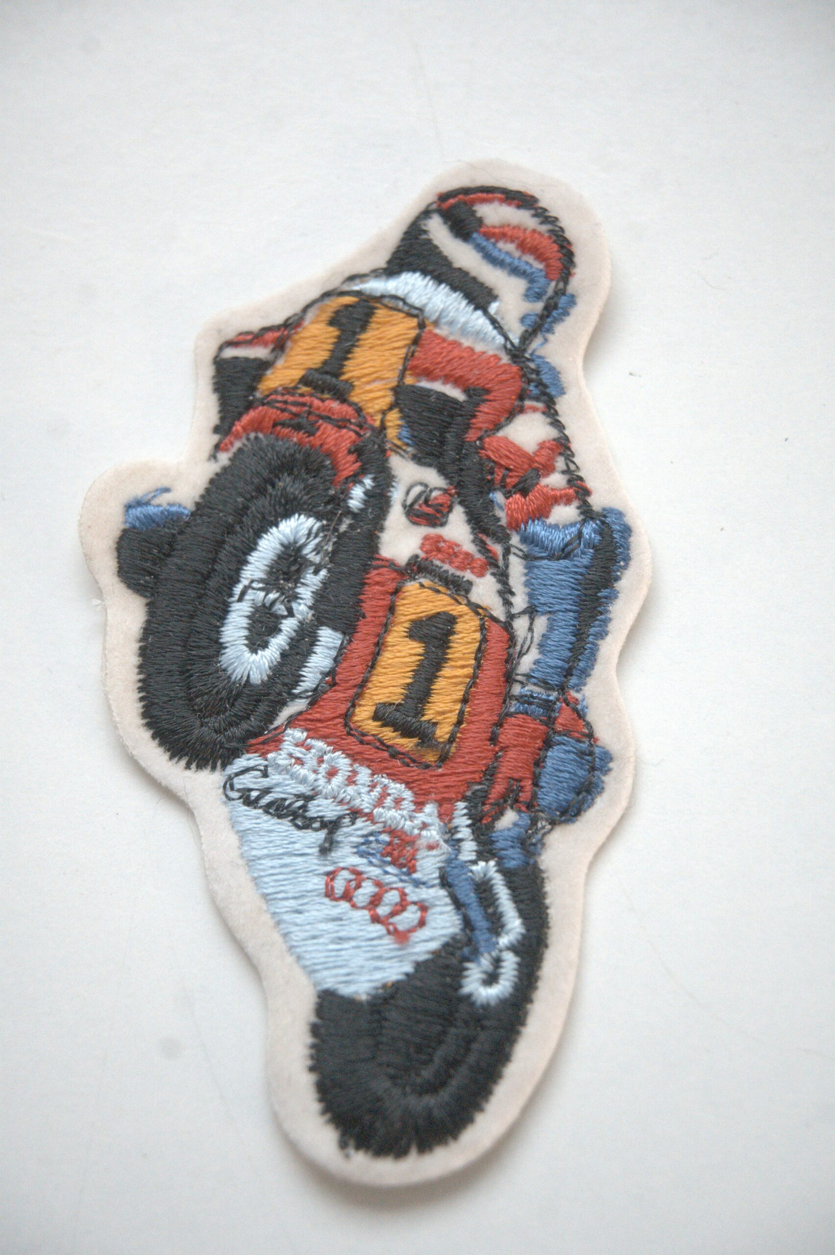 Honda Motorrad Aufnäher Rennmaschine mit Startnummer 1 – gestickt