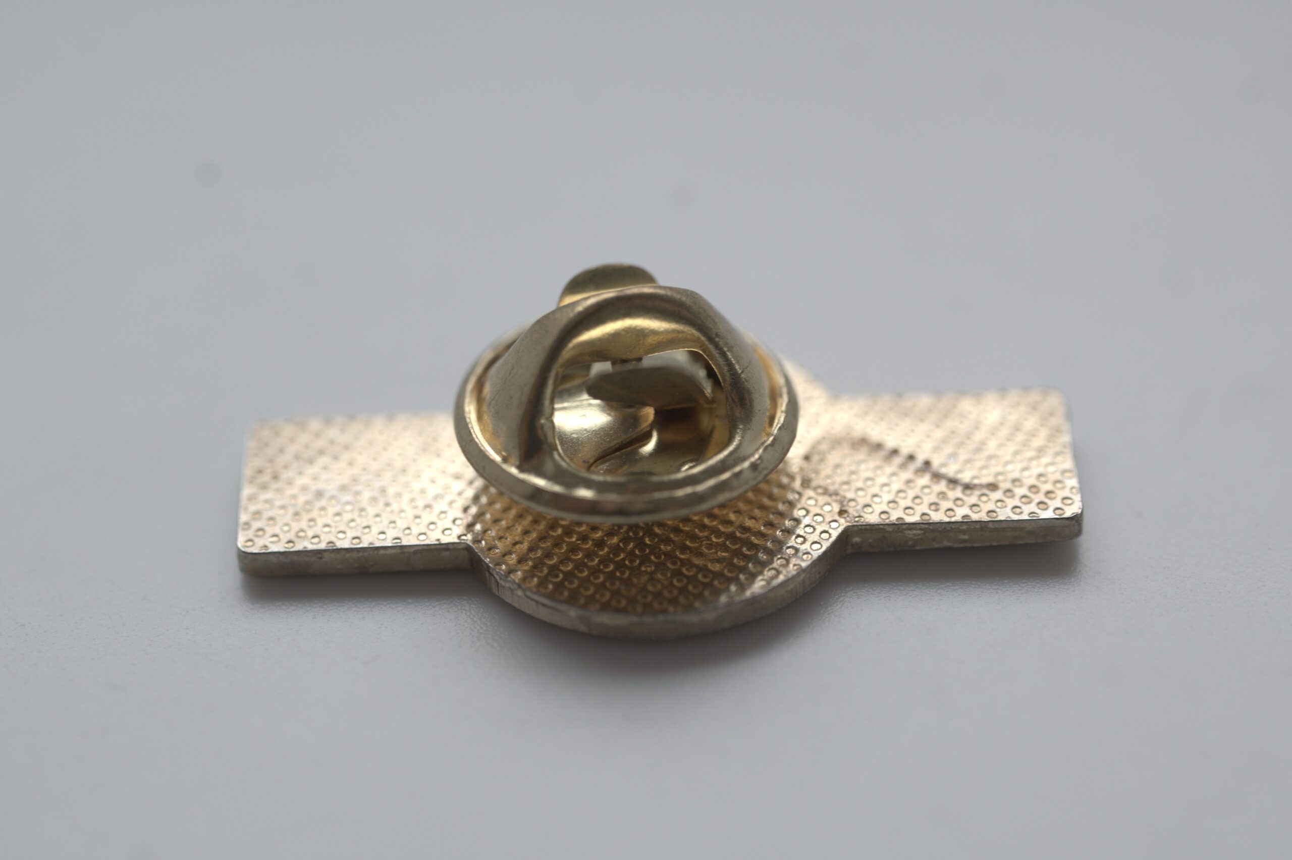 Martini Logo Pin / Ansteckpin – klassisches Markenemblem – Bild 3