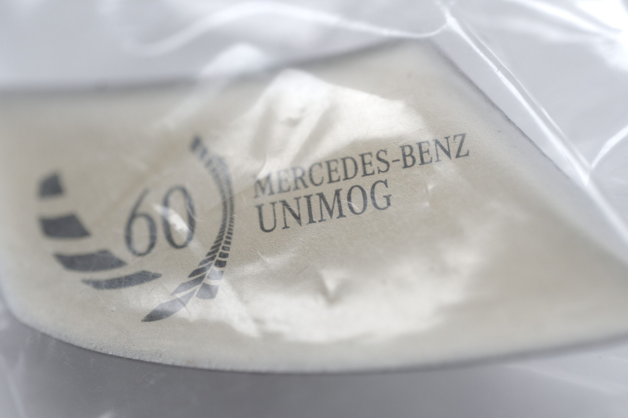 Mercedes-Benz Unimog Pin – Jubiläum „60 Jahre Unimog“