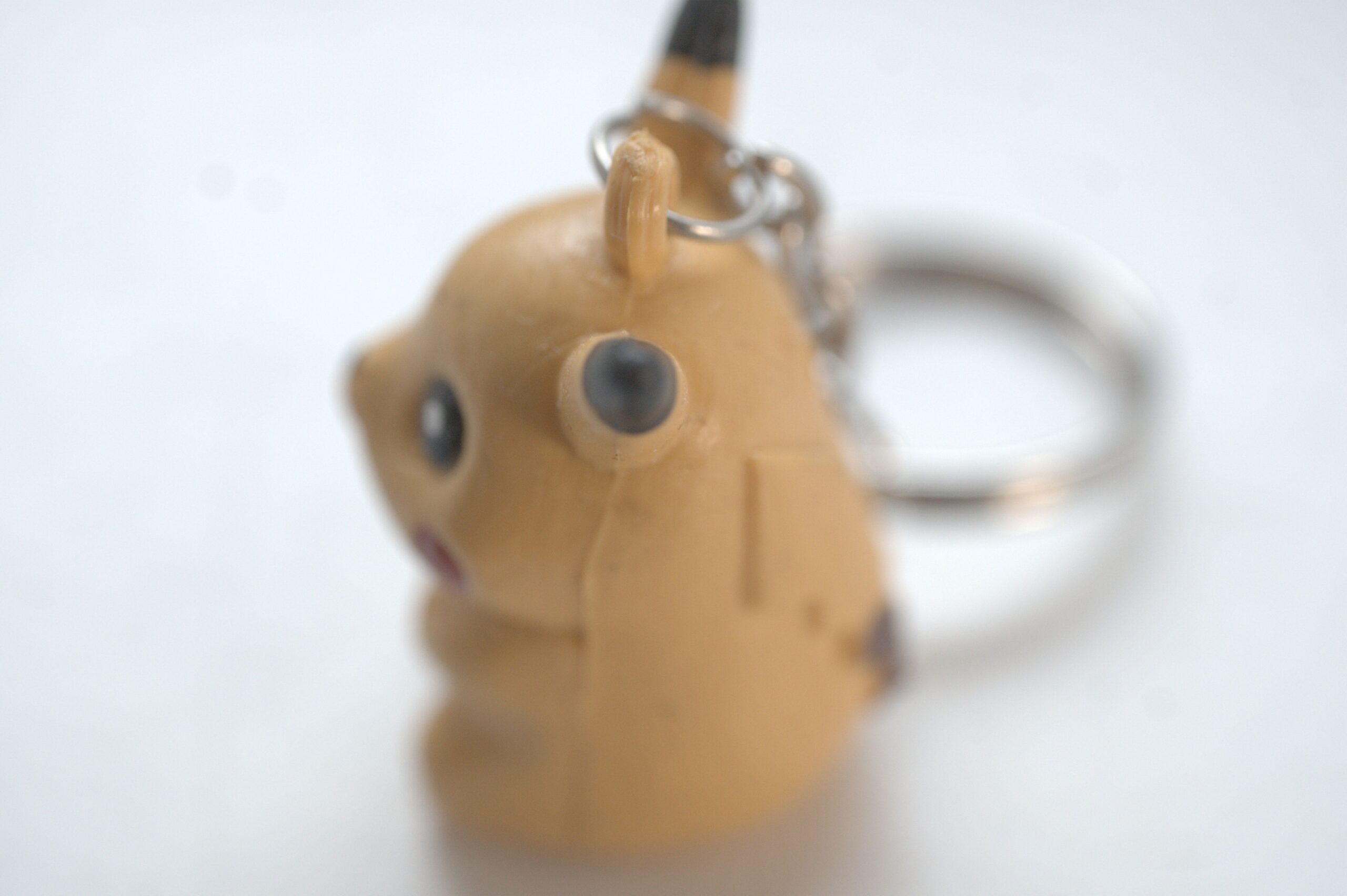 Pokémon Pikachu Schlüsselanhänger – 3D-Figur – Gelb – Bild 3